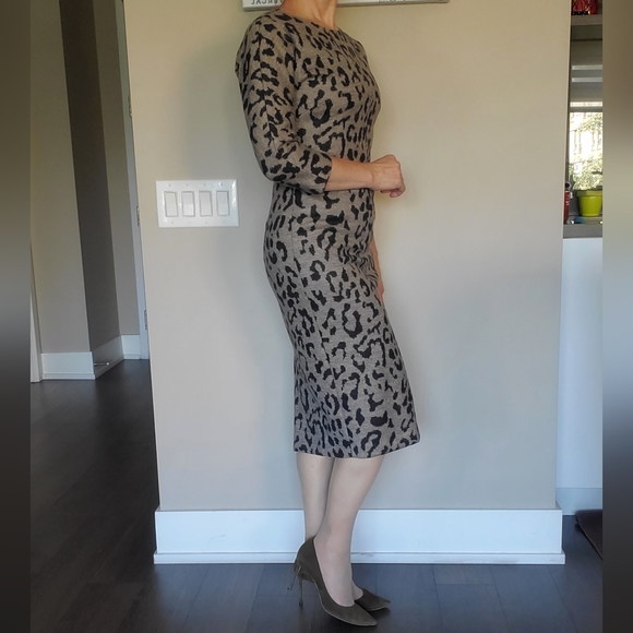 ๐ HOST PICK ๐ MaxMara Leopard Wool Dress ๐ - Picture 8 of 13